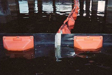 Oil Boom Divider