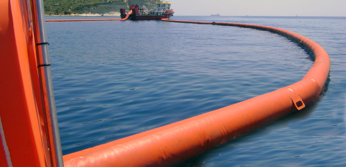 Inflatable Oil Boom, PVC + PU (5) Inflatable Oil Boom, PVC + PU (5)