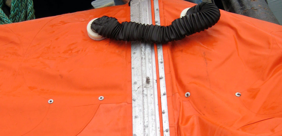 Single Point Inflatable Boom (2) Single Point Inflatable Boom (2)