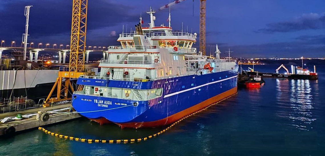 Oil Barrier Boom Permanent Oil Boom (6) Oil Barrier Boom Permanent Oil Boom (6)