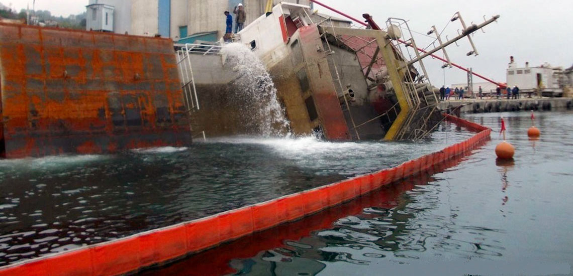Oil Fence Boom Oil Spill Response (28) Oil Fence Boom Oil Spill Response (28)
