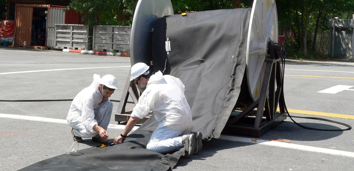 Rubber Inflatable Oil Boom 4
