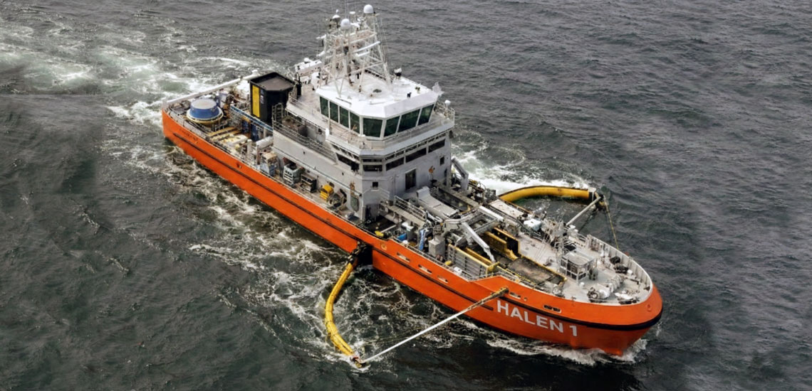 Vessel Mounted In Built Oil Skimmer (2)