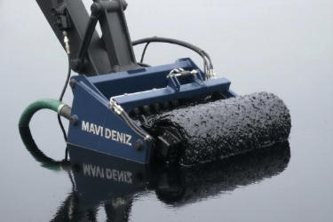 bucket skimmer