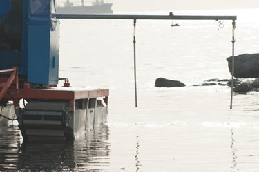 Amphibious machine Spray System Mosquito VEctor Control