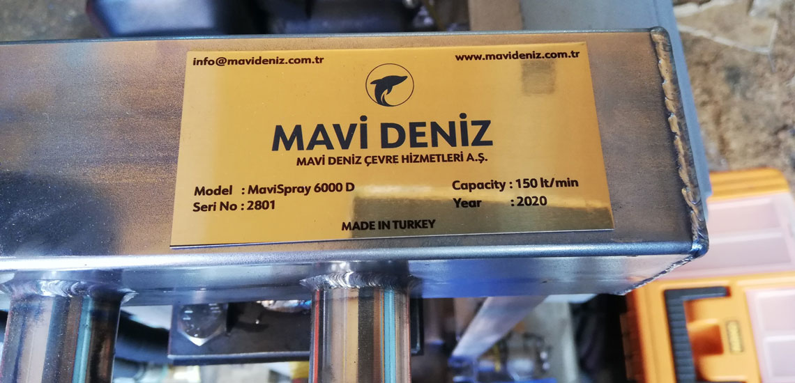 Tugboat Marine Oil Spill Dispersant System (2) Tugboat Marine Oil Spill Dispersant System (2)