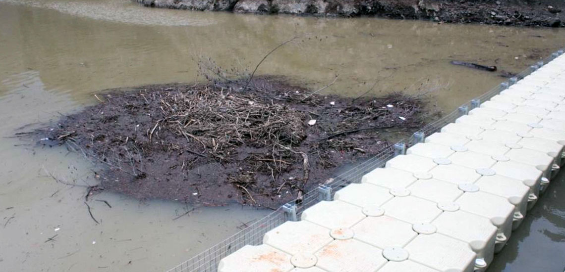 Dam Floating Trash Barrier (7) Dam Floating Trash Barrier (7)