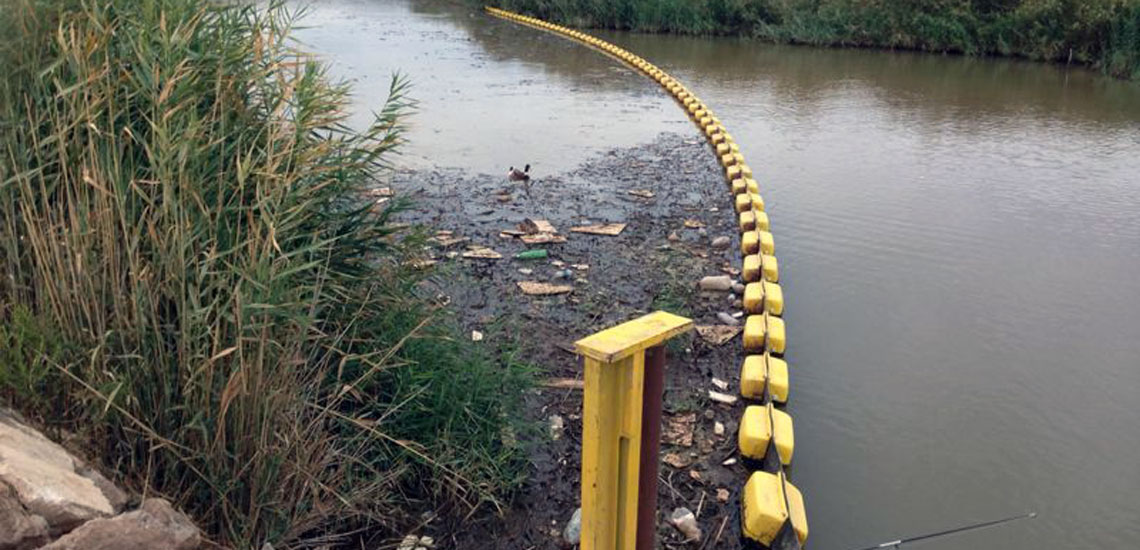 River Trash Barrier Debris Boom (3) River Trash Barrier Debris Boom (3)