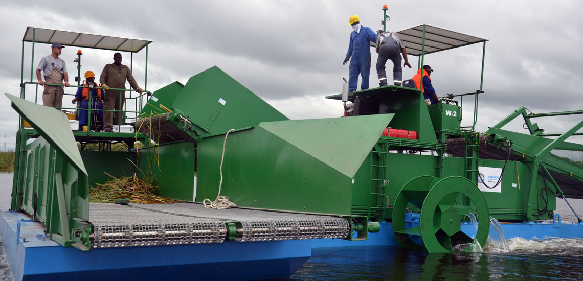 Aquatic Weed Transport Barge (5)