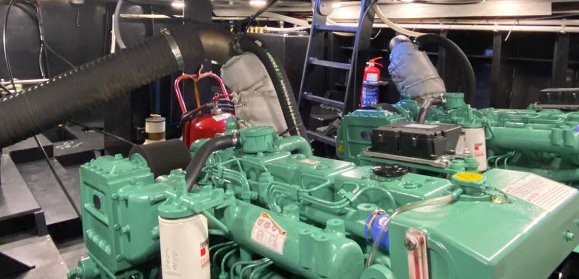 HDPE Crew Boat (4)