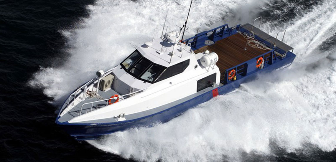 Fast Crew Boat (37)