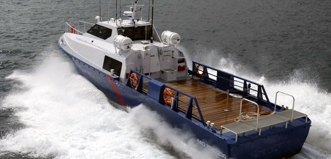 Fast Crew Boat (38)