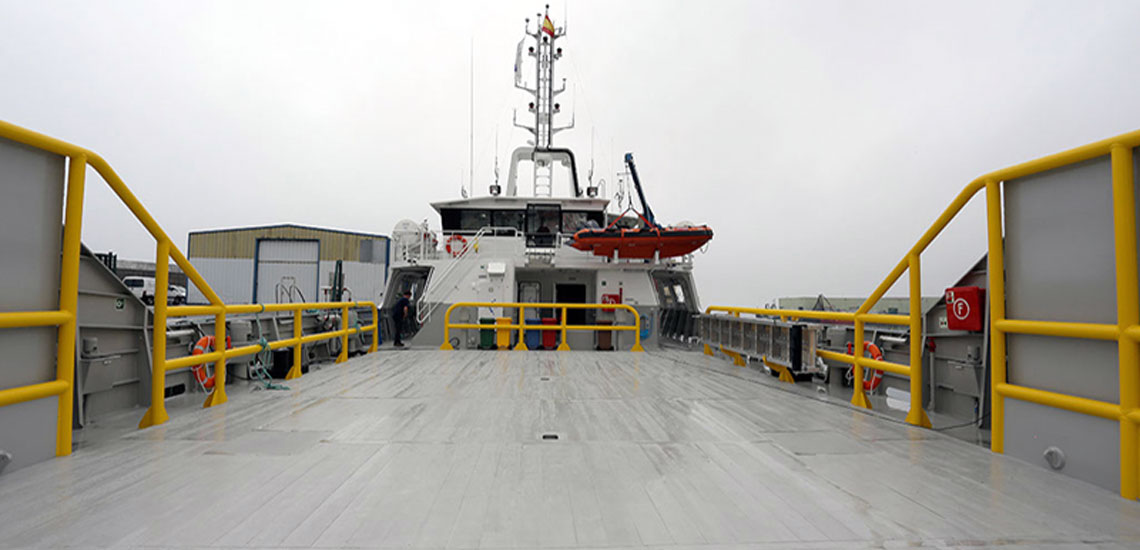 Fast Crew Boat (48)