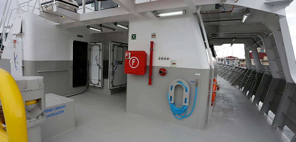 Fast Crew Boat (49)