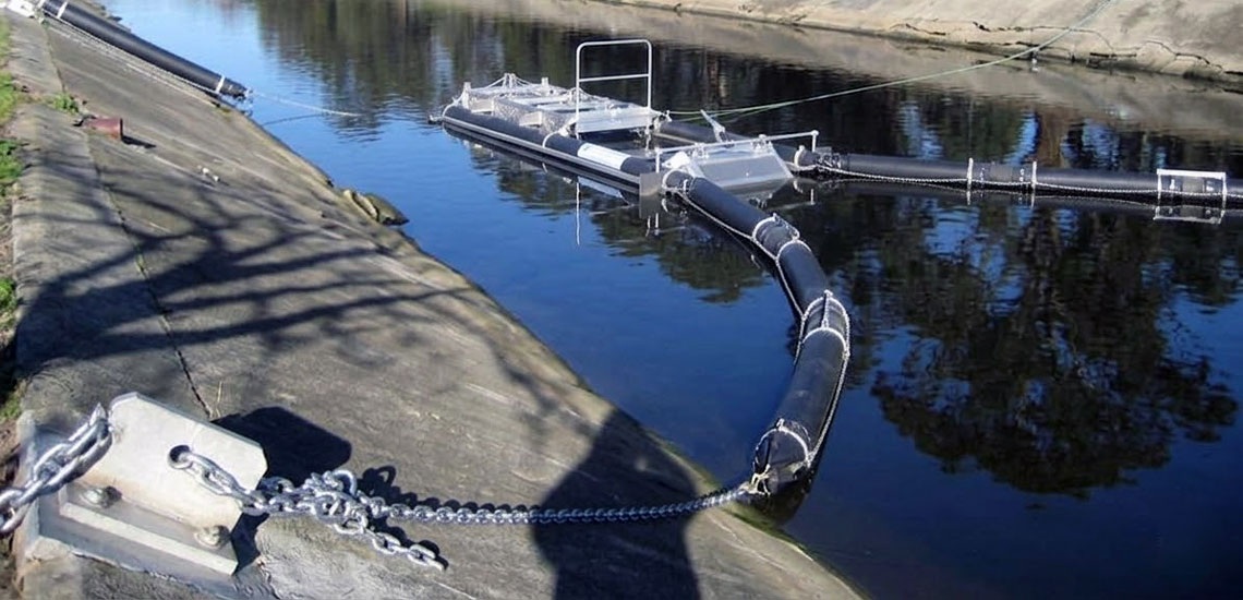 River – Floating Litter Trap (2) River – Floating Litter Trap (2)