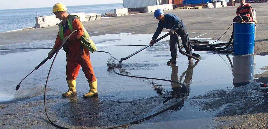 Marport Port Oil Spill (1)