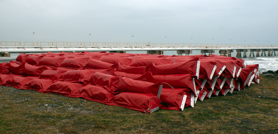 CYLINDRICAL OIL FOAM BOOM 1