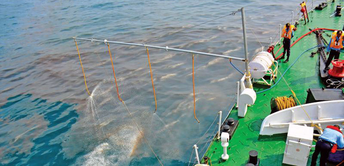 INDIAN COAST GUARD DISPERSANT SPRAY SYSTEM