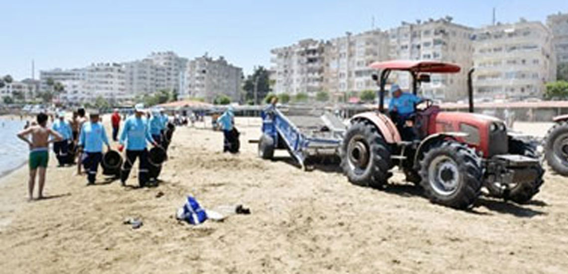 BEACH CLEANING Service 2