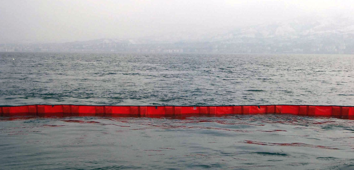 oil fence boom indonesia